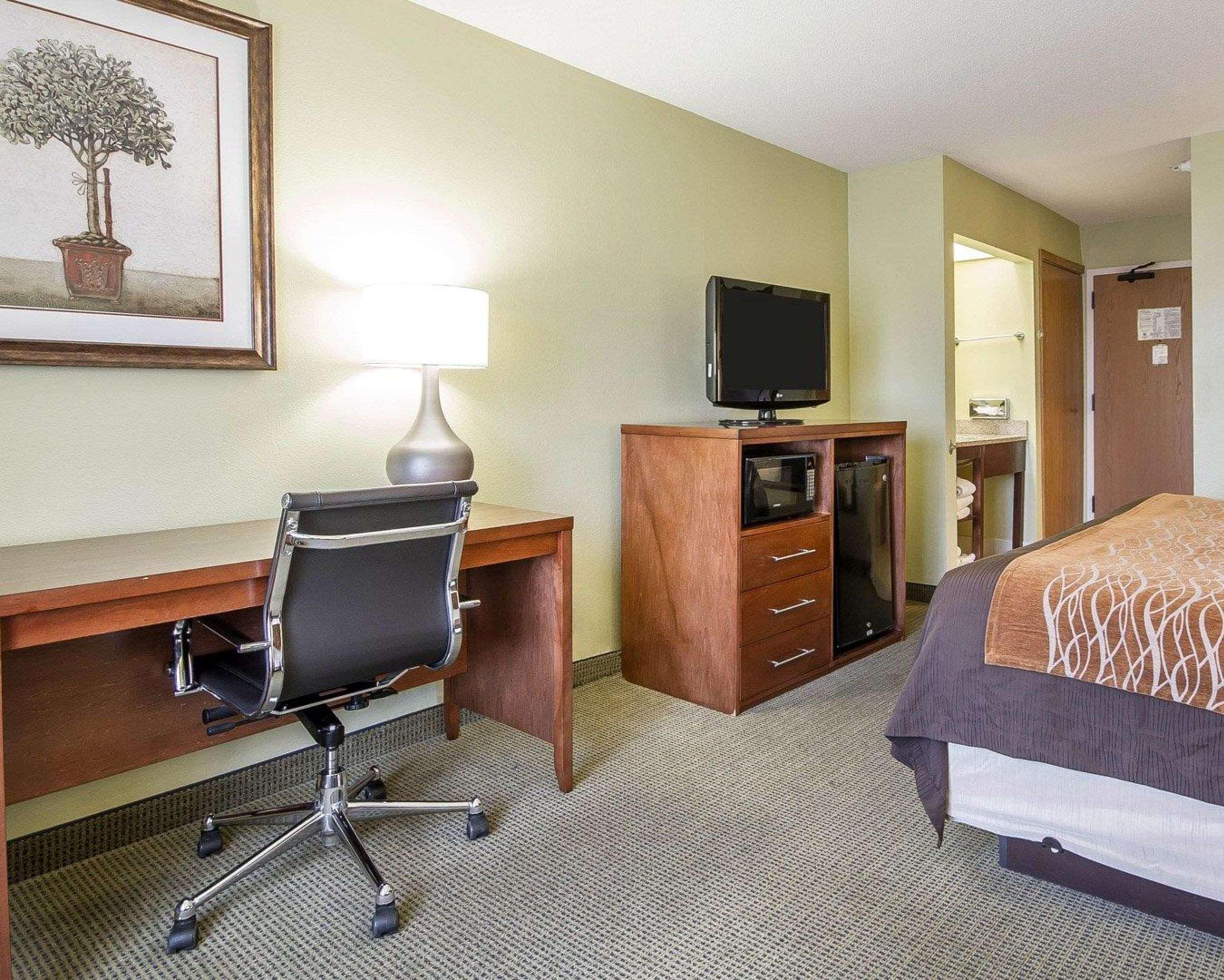 Comfort Inn & Suites Black River Falls I-94 Buitenkant foto