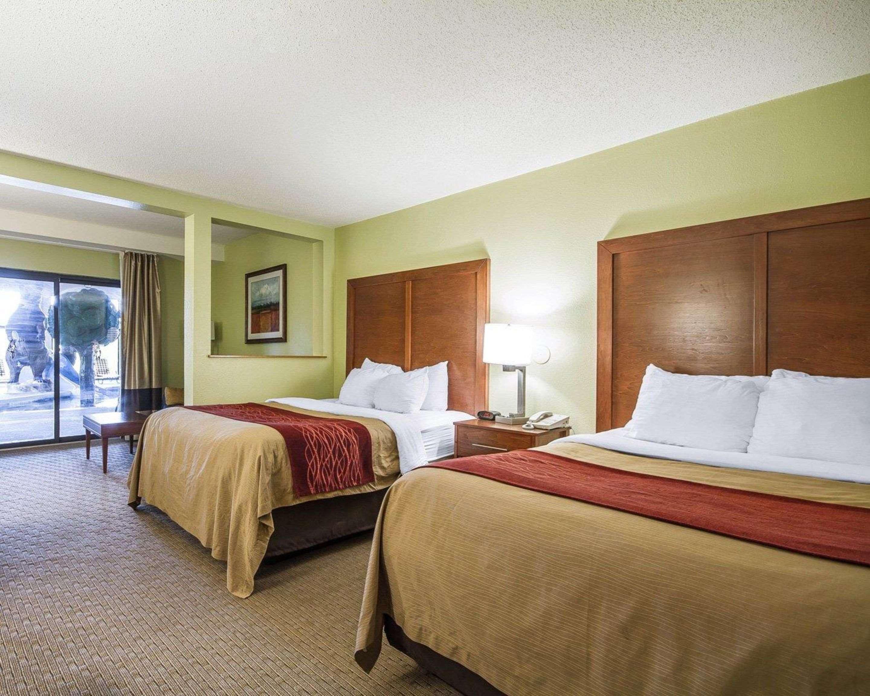 Comfort Inn & Suites Black River Falls I-94 Buitenkant foto
