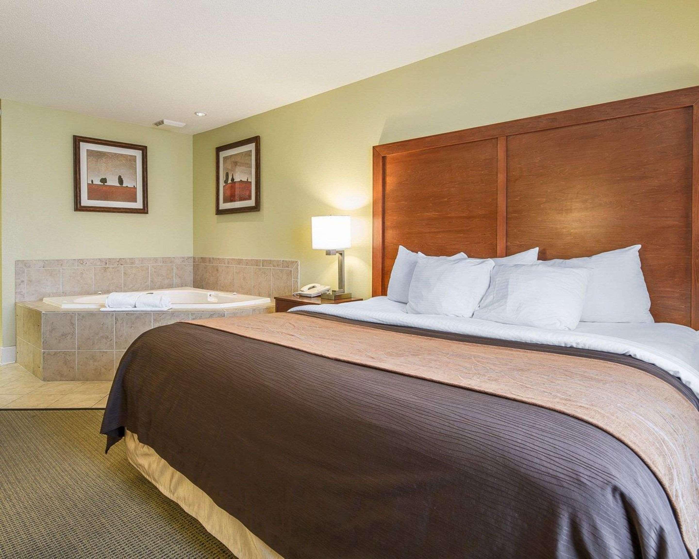 Comfort Inn & Suites Black River Falls I-94 Buitenkant foto