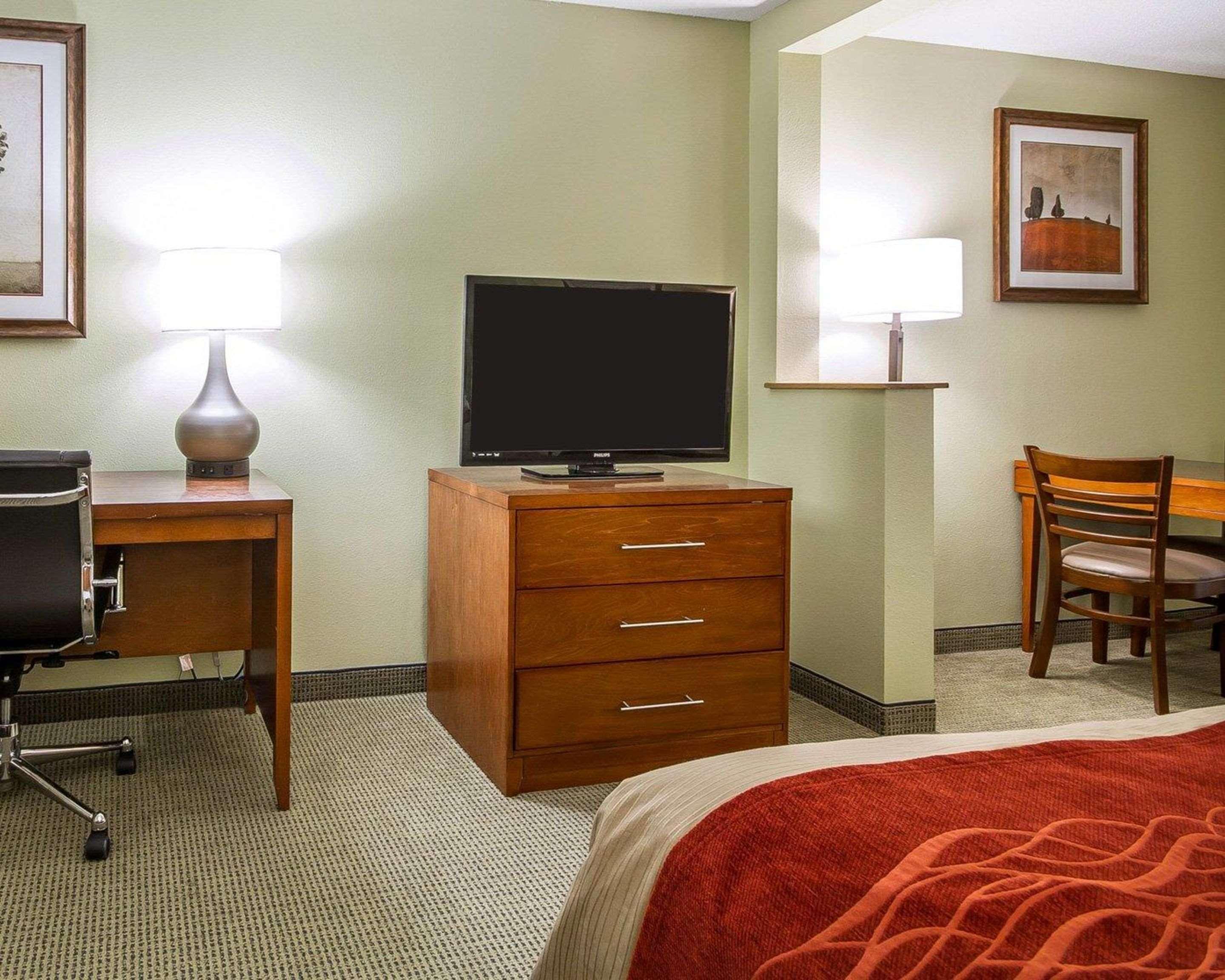 Comfort Inn & Suites Black River Falls I-94 Buitenkant foto