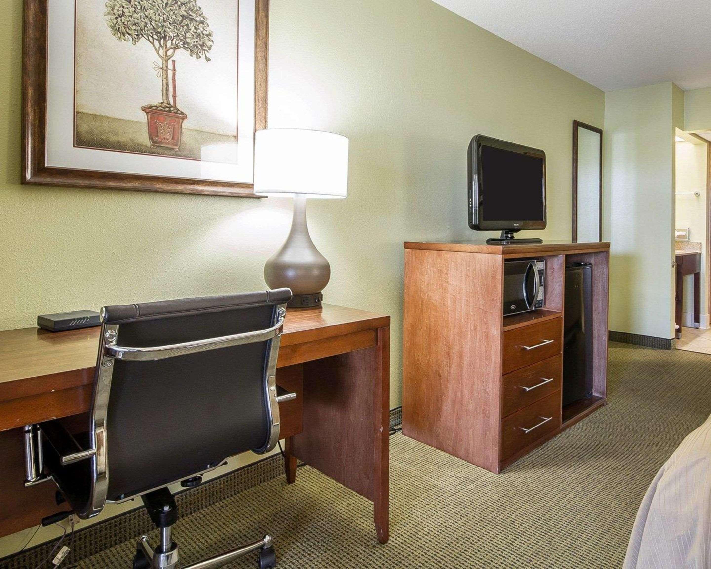 Comfort Inn & Suites Black River Falls I-94 Buitenkant foto