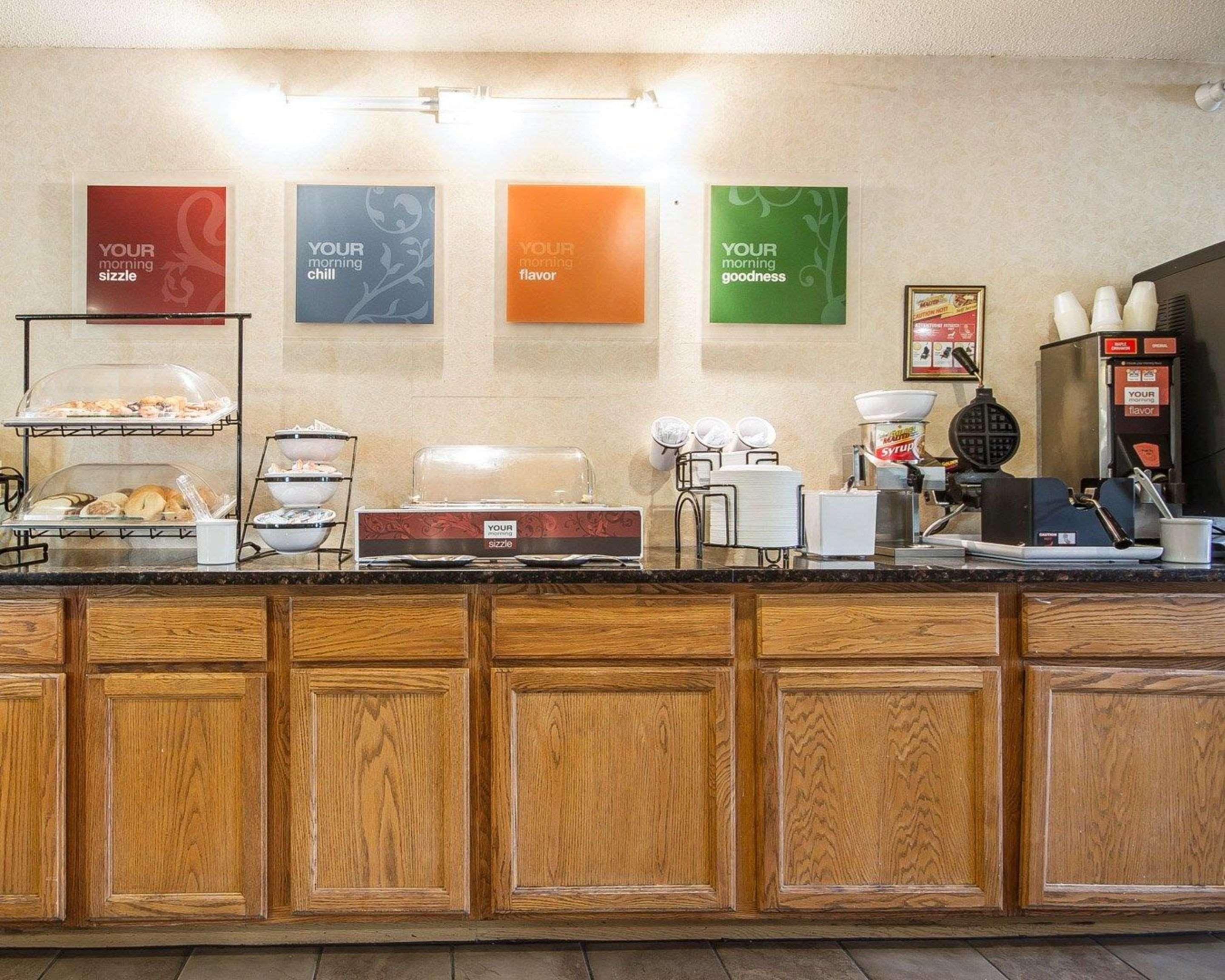 Comfort Inn & Suites Black River Falls I-94 Buitenkant foto