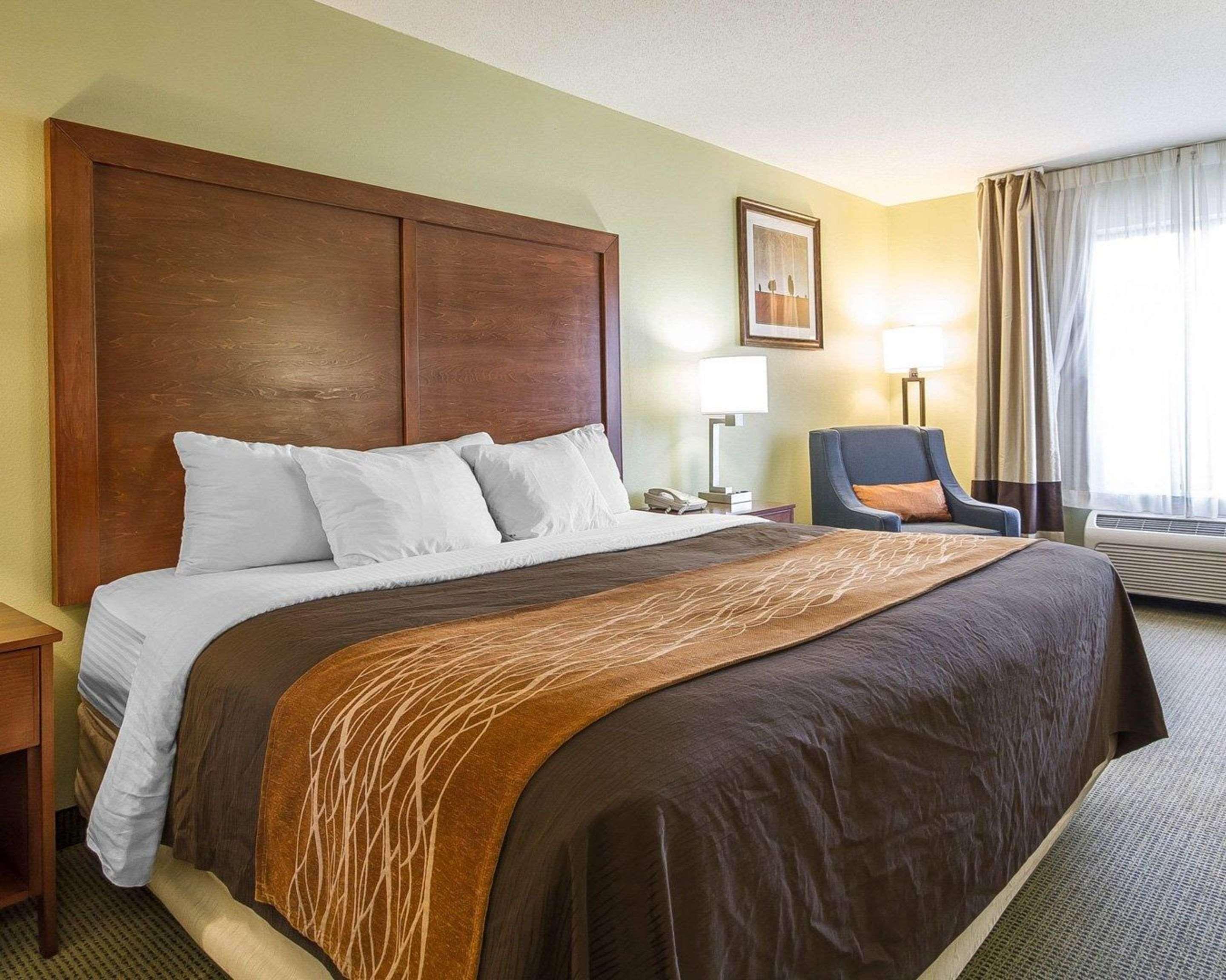 Comfort Inn & Suites Black River Falls I-94 Buitenkant foto