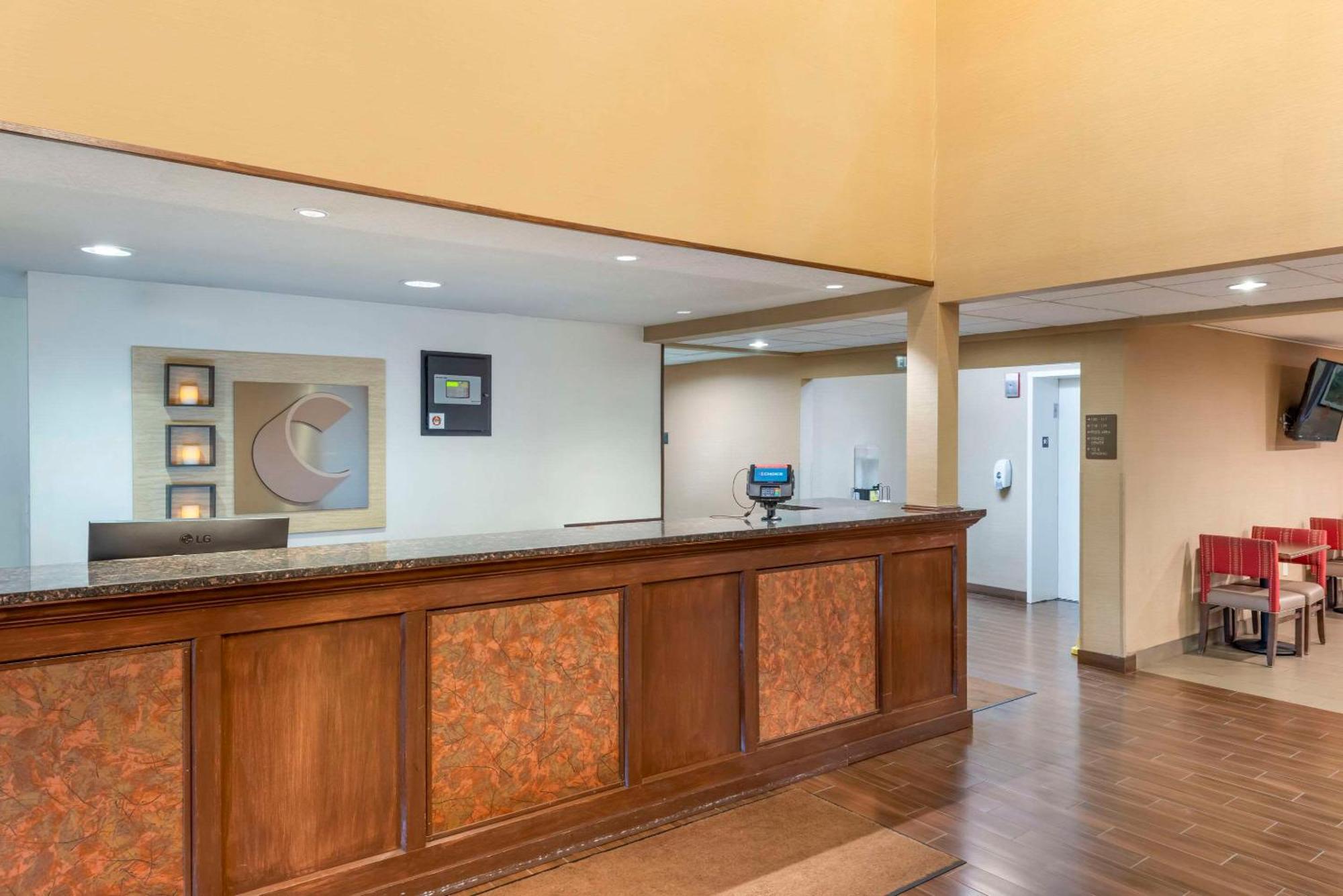 Comfort Inn & Suites Black River Falls I-94 Buitenkant foto
